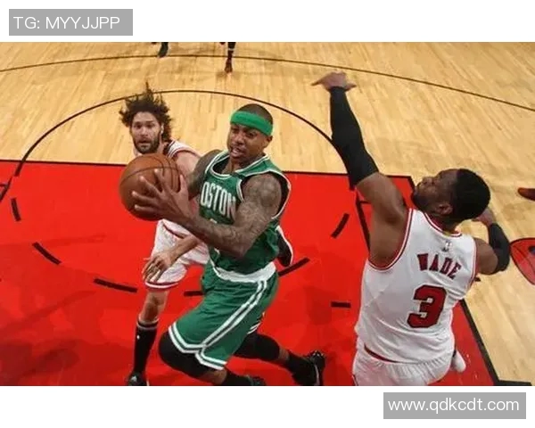 上海篮球队在联合会杯中的状态分析与表现评估 上海篮球队在联合会杯中的状态分析与表现评估