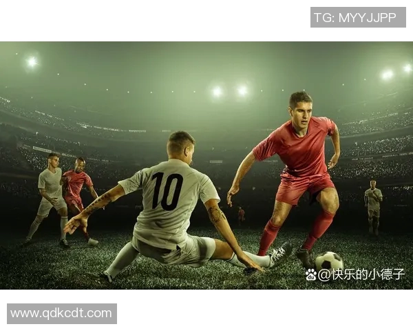 足球巨星的心声揭秘:从绿茵场到生活的真实故事与感悟